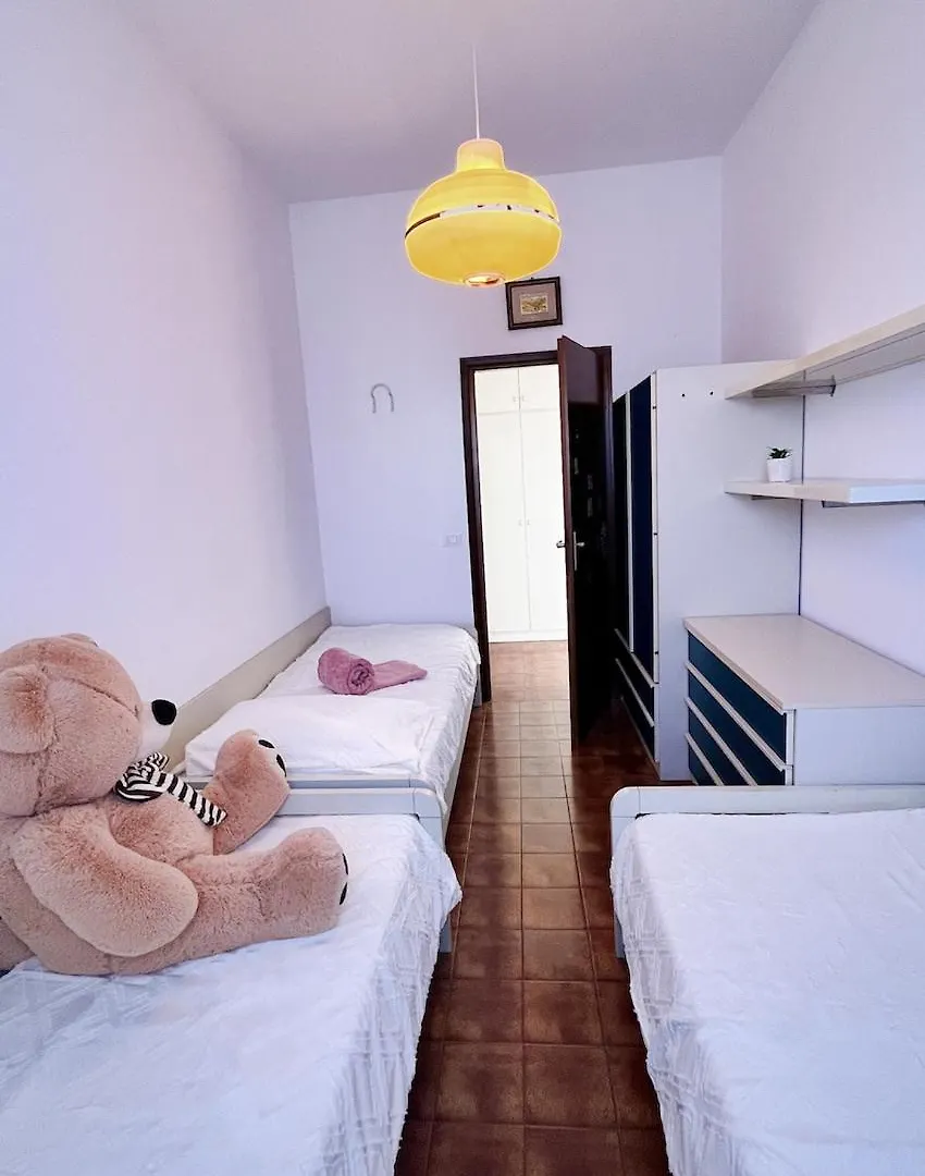 Apartment Airone Mare-Residence Grifone 107E108, Fronte Mare, Piscina Lido di Jesolo